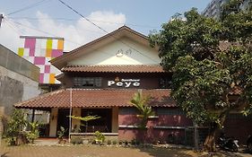 Peye Guest House Malang